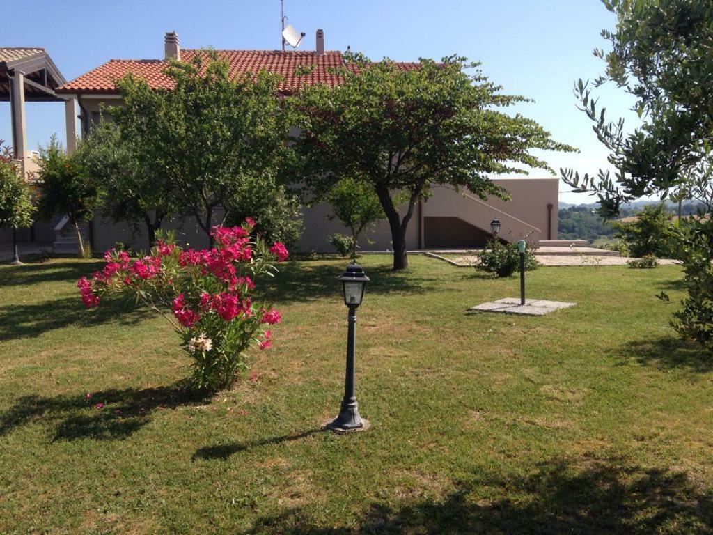 Villetta Le Rose Тавуллия Экстерьер фото